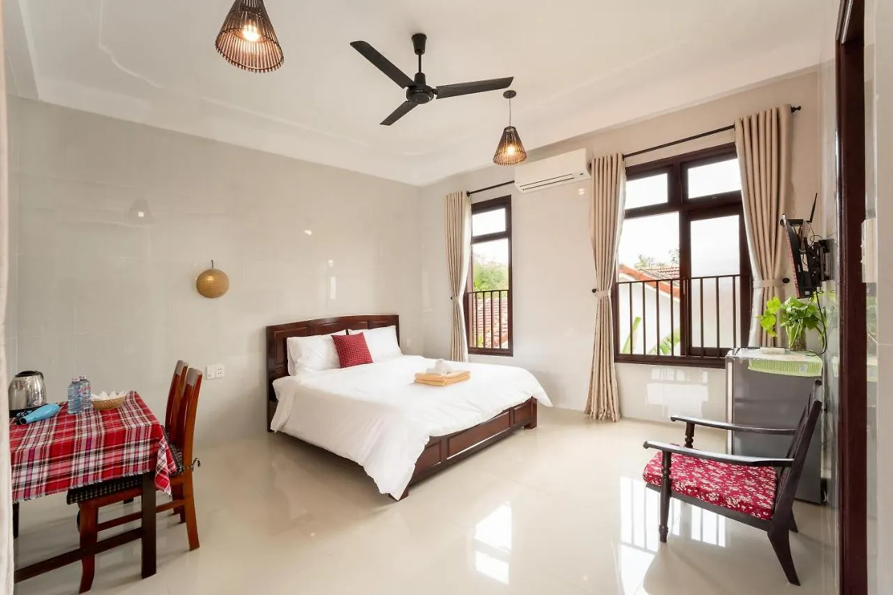 Pink Beach Homestay ホイアン ベトナム